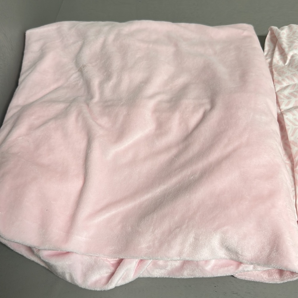 Pottery Barn Kids Crib Sheets - Picture 3 of 3